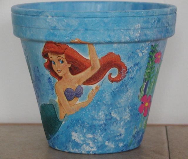 květináč-Ariel.jpg